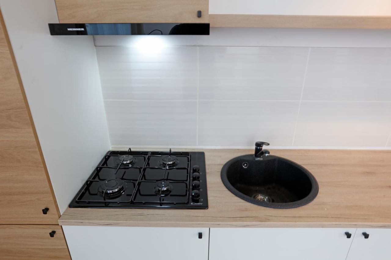 New & Cozy Studio In Ghencea + Netflix Bucharest Luaran gambar