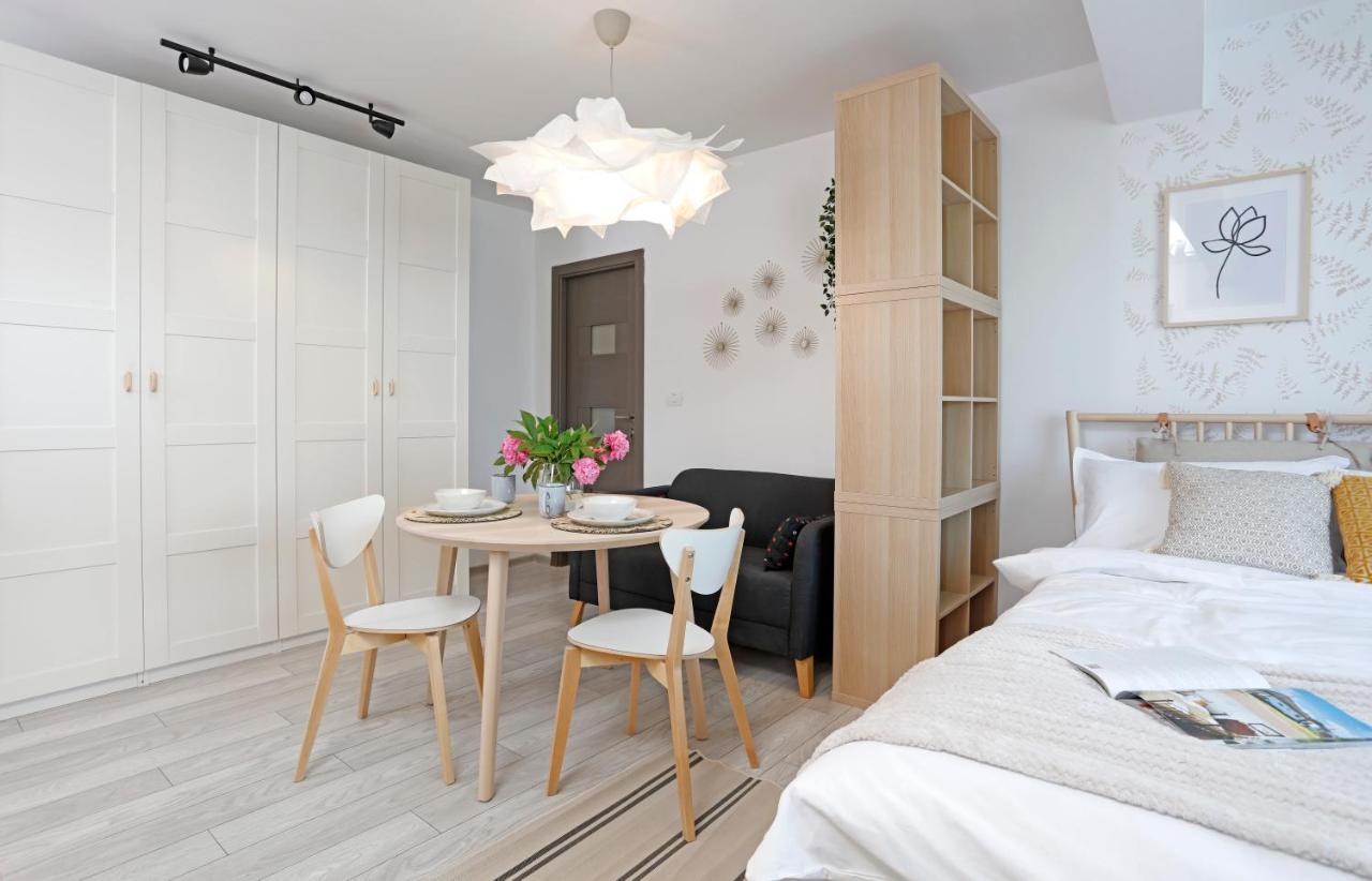 New & Cozy Studio In Ghencea + Netflix Bucharest Luaran gambar