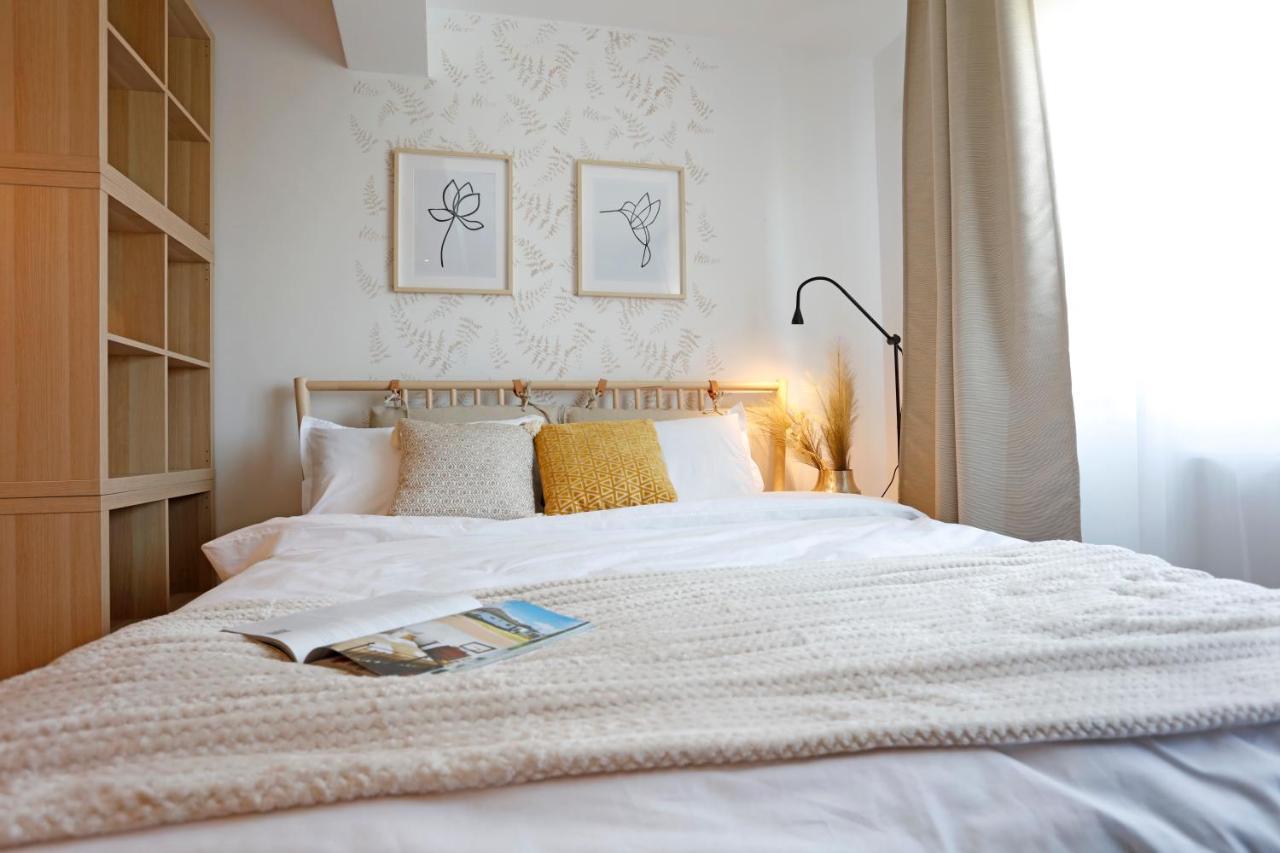 New & Cozy Studio In Ghencea + Netflix Bucharest Luaran gambar