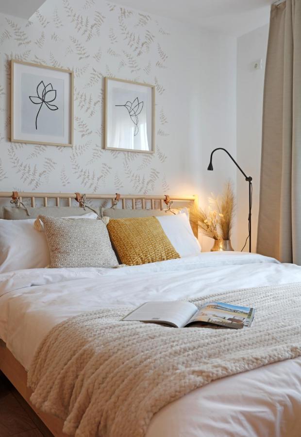 New & Cozy Studio In Ghencea + Netflix Bucharest Luaran gambar